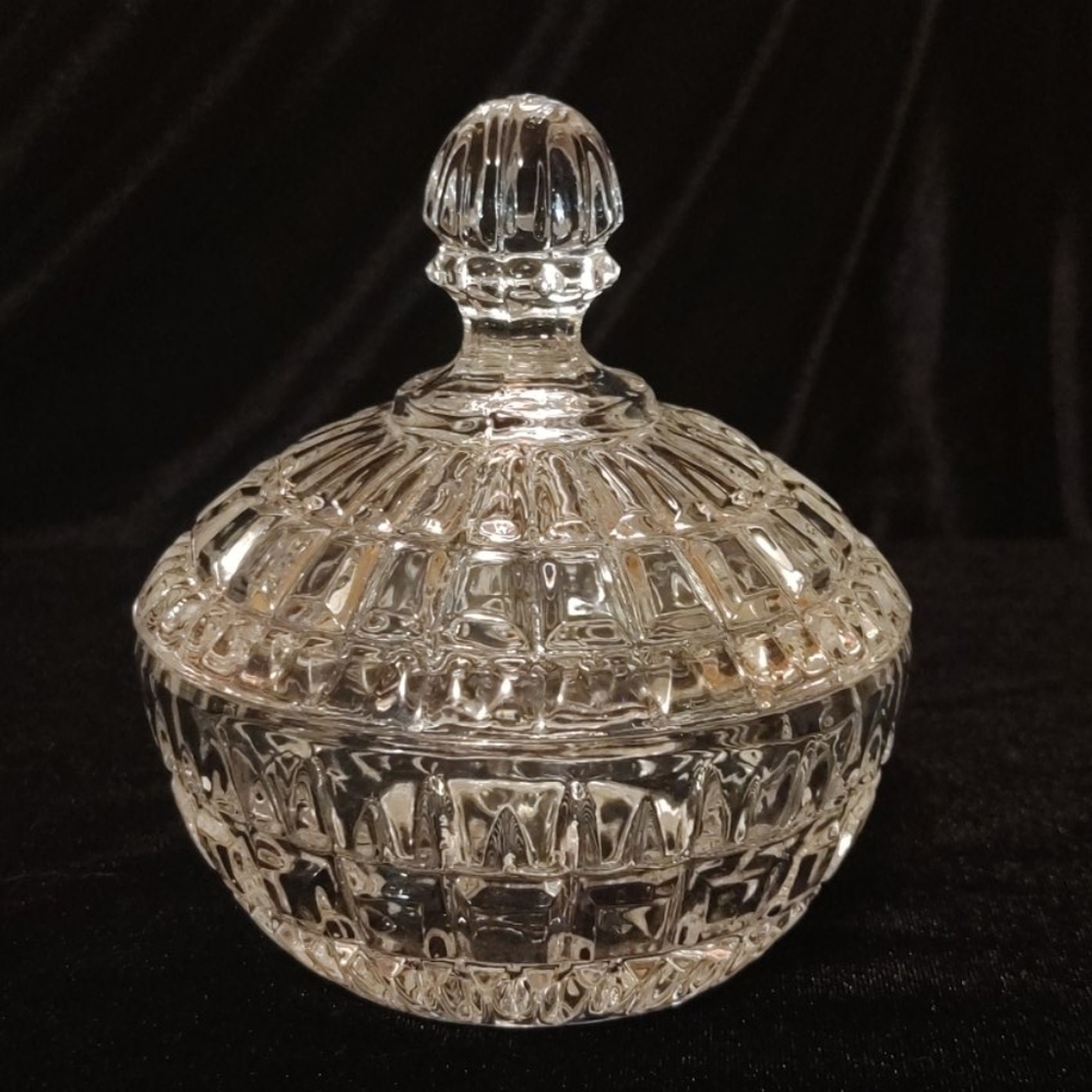 COVERED CANDY DISH